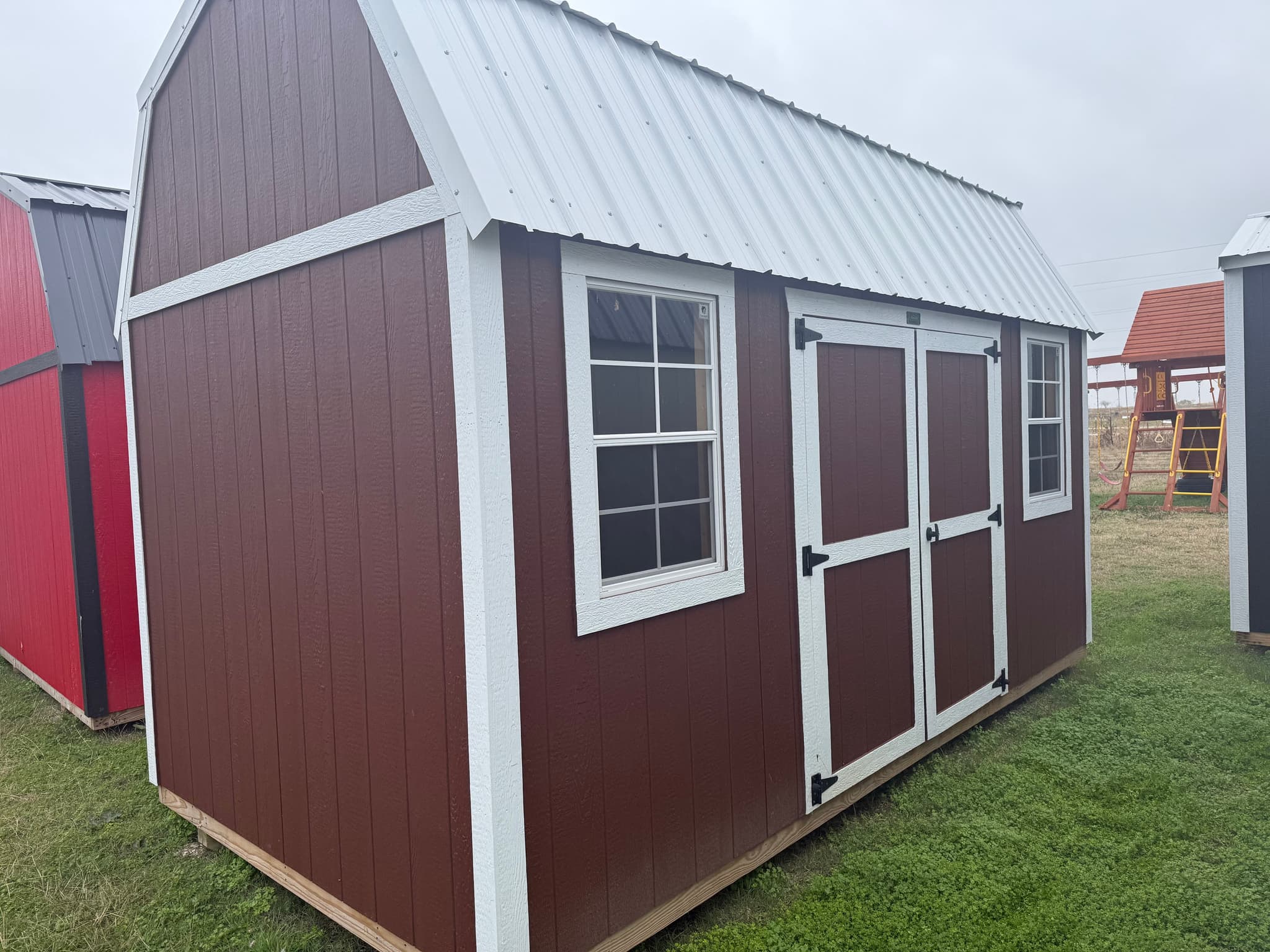 8x16 Side Lofted Barn