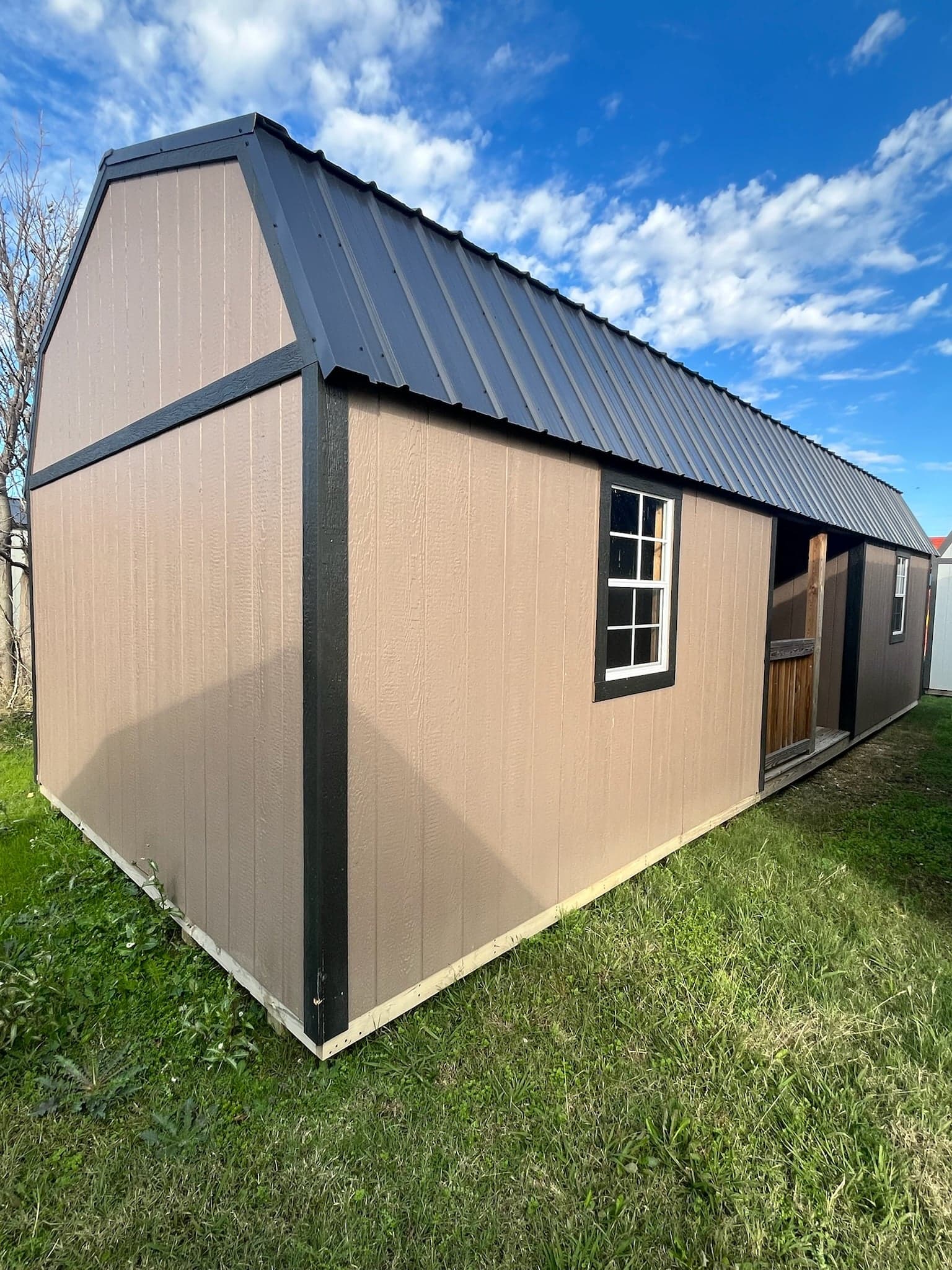 12×32 Portable Shed delivered to Denton area
